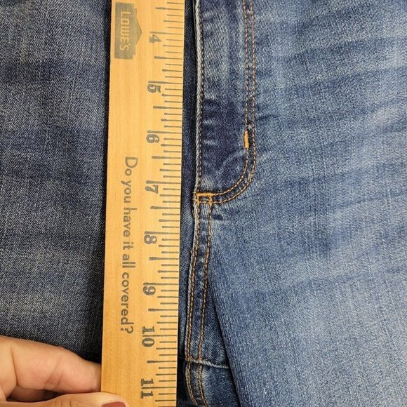 Universal Thread Sz 8 Regular High Rise Skinny Jeans Medium Wash Worn 1x Denim - Picture 5 of 10